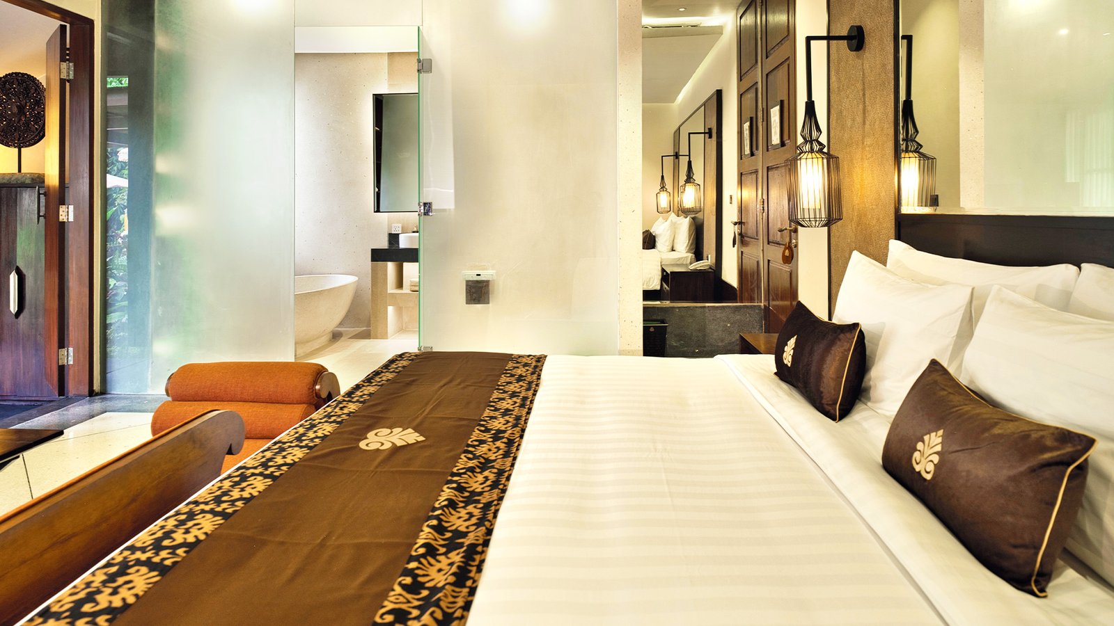  Garden Suite 1 & 2 - 1