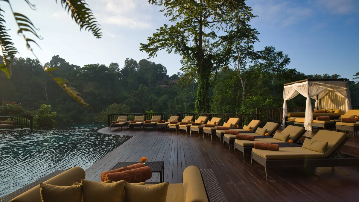 Hanging Gardens of Bali infinity pool Ubud jungle valley luxury stay near festivals